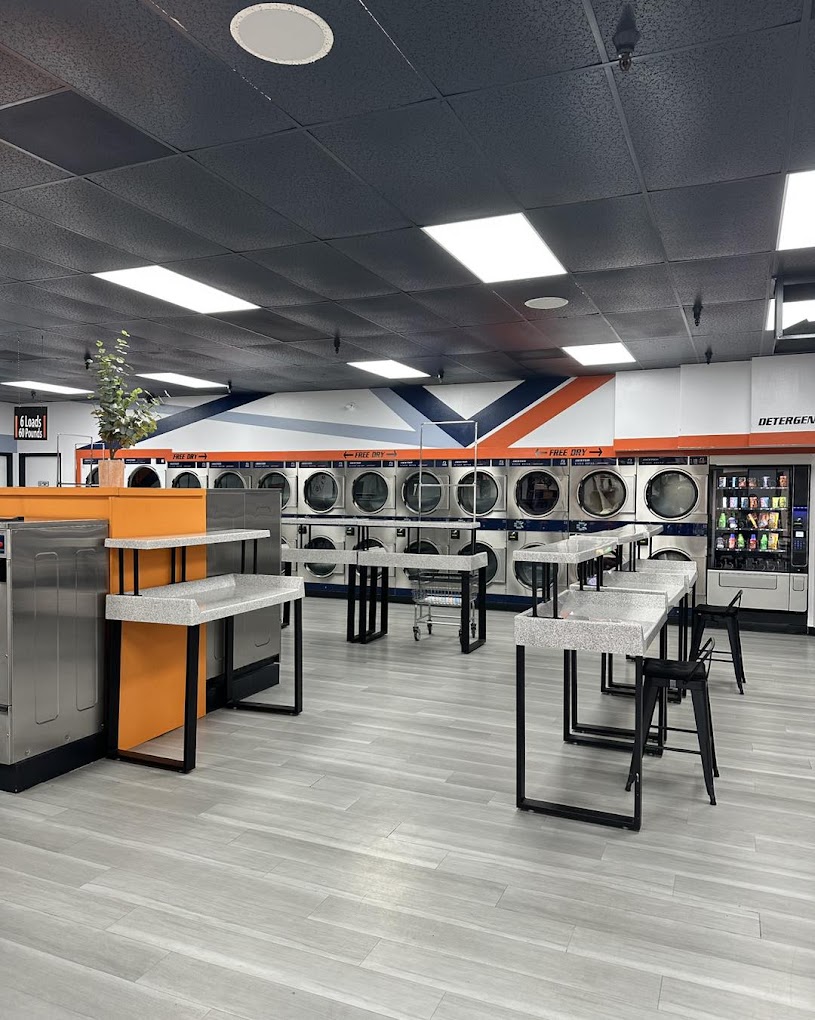 Wash dry fold laundry service near Sacramento CA