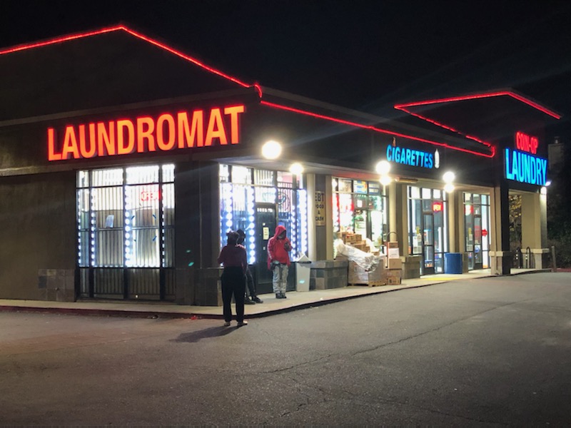 Mays Laundromat uniform laundry service in Sacramento CA